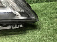 Фара правая Geely Atlas 1 (2016-2022) LED
