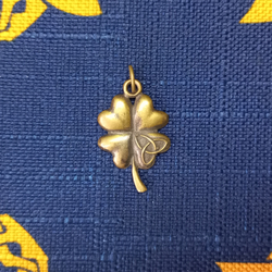 Подвеска. Клевер