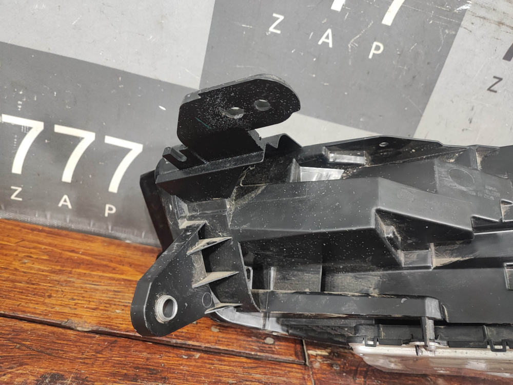 Фара правая LED Exeed TXL 21-нв Б/У Оригинал 605000768AA