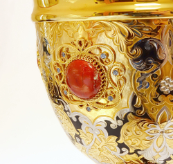 Кубок c яшмой "Златоуст"