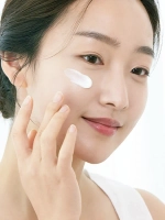 Anua Солнцезащитный крем с экстрактом хауттюйнии SPF50 Heartleaf Silky Moisture Sunscreen 50 мл