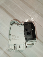 Замок двери (блокировка люка) DKS67A Bosch, Siemens, Neff, Gaggenau INT023BO