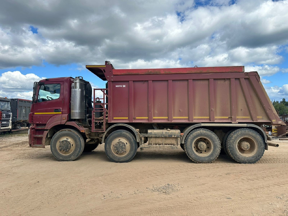 КамАЗ 65801 8x4 Самосвал 65801-001-68(T5) (Дизельный, 12,0 л, 428 л.с., МТ)