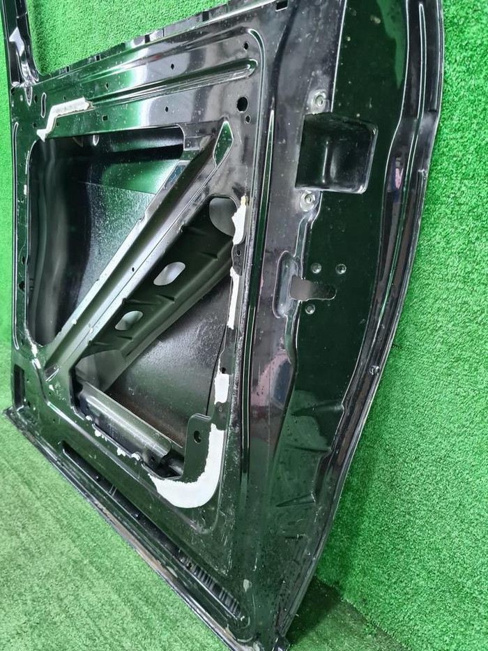 Дверь сдвижная правая Mercedes V w447 (2014-н.в.)