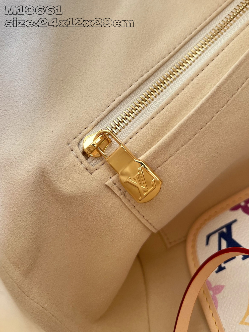 Louis Vuitton CarryAll PM