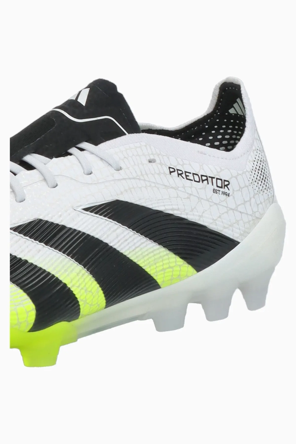 Бутсы adidas Predator Elite 2G/3G AG - белый