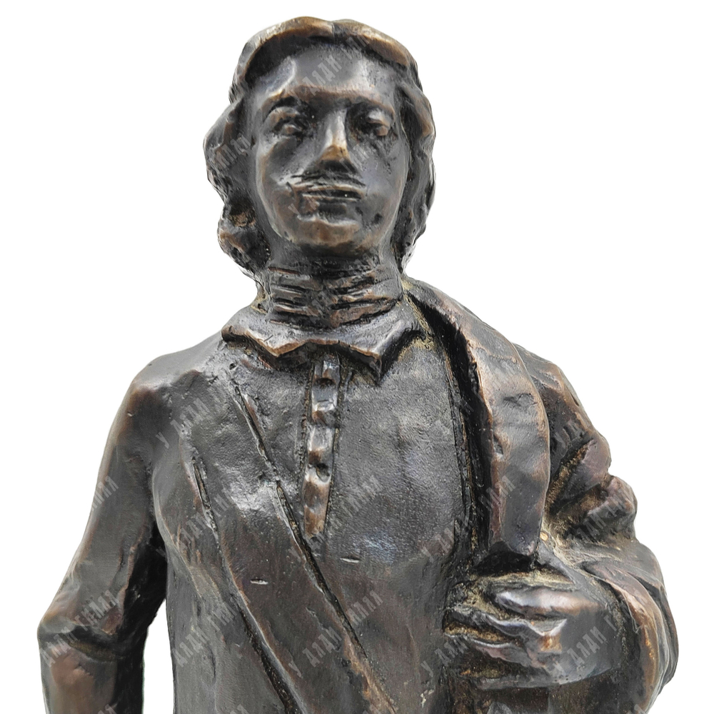 Динес Ю. С. Петр молодой. Бронза, литьё. 2001 г.