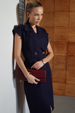 Платье двубортное с акцентными пуговицами