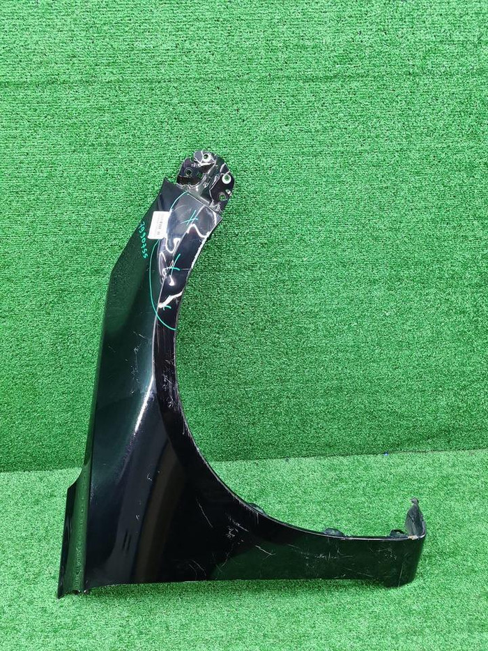 Крыло переднее правое Faw Bestune B70 (2020-н.в.)