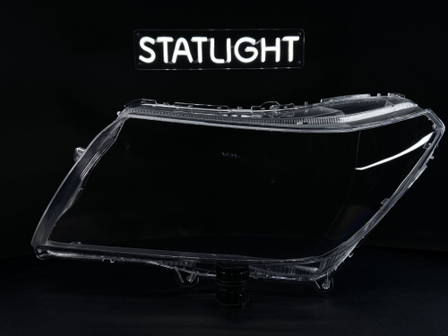 Левое стекло фары Nissan Navara Frontier 2014-н.в.