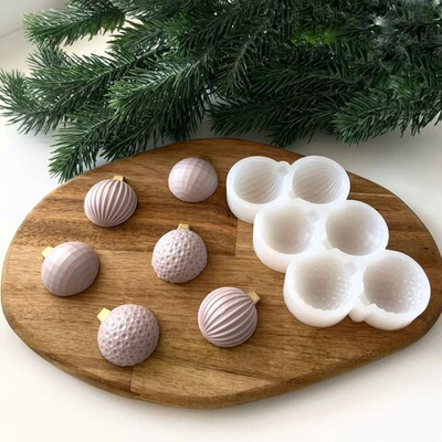 Силиконовый молд "Ёлочные игрушки полусфера №2"