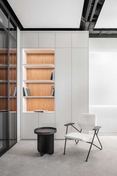 Журнальный столик Cross M, черный