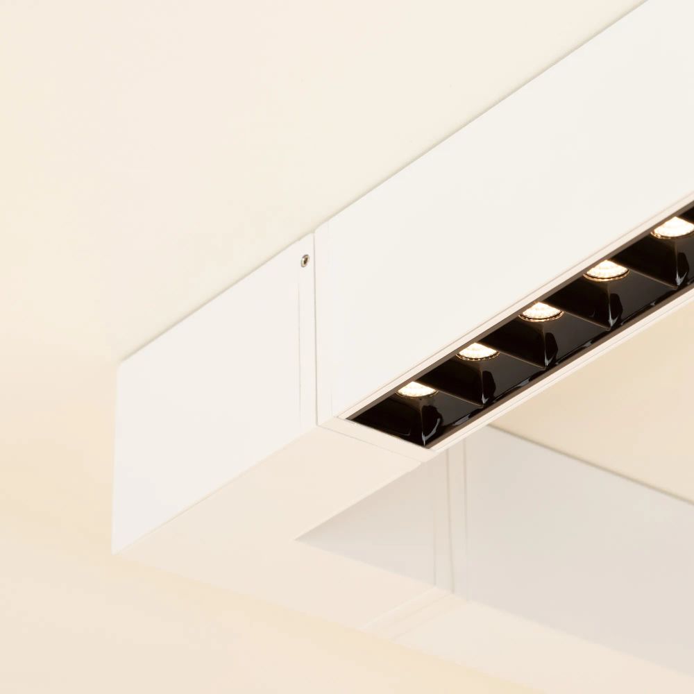 Светильник CLIP-38-LASER-S330-12W Warm3000 (WH, 36 deg, 24V) (Arlight, IP40 Металл, 3 года) 029006