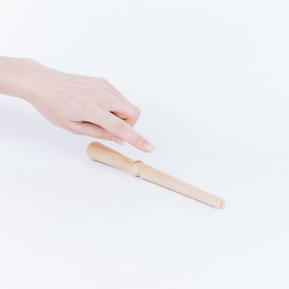 Деревянная клубочница-намотка для пряжи из сибирского кедра. KL14