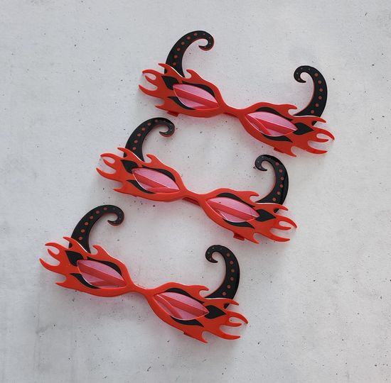 Очки Черт жёлтые с зелёным