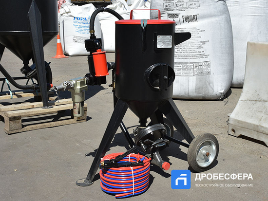 Пескоструйный аппарат PST-PS-25-3 с рукавом TWIN 20 метров с шиберным дозатором