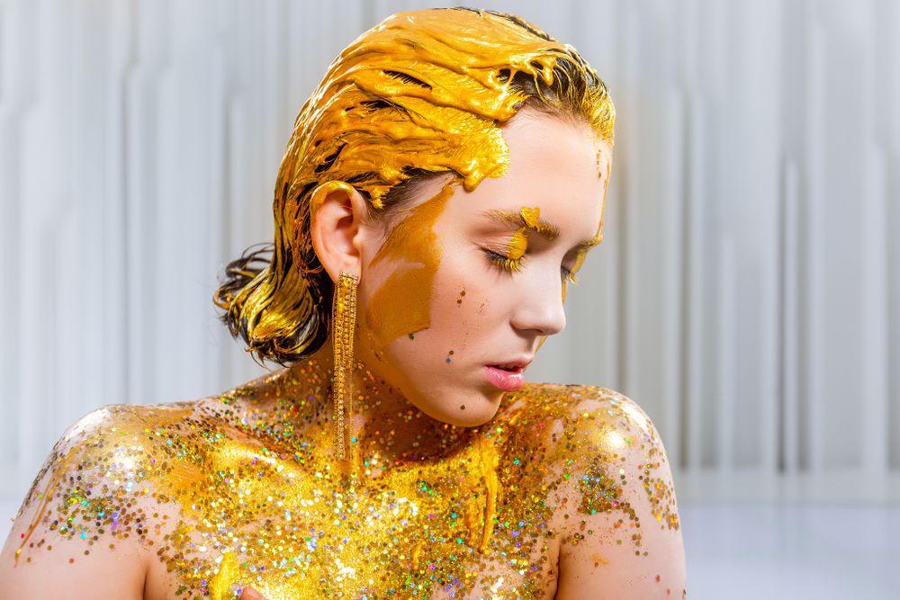 Декоративный гель для лица, волос и тела Color Gel Gold