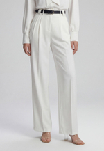 Брюки со складками