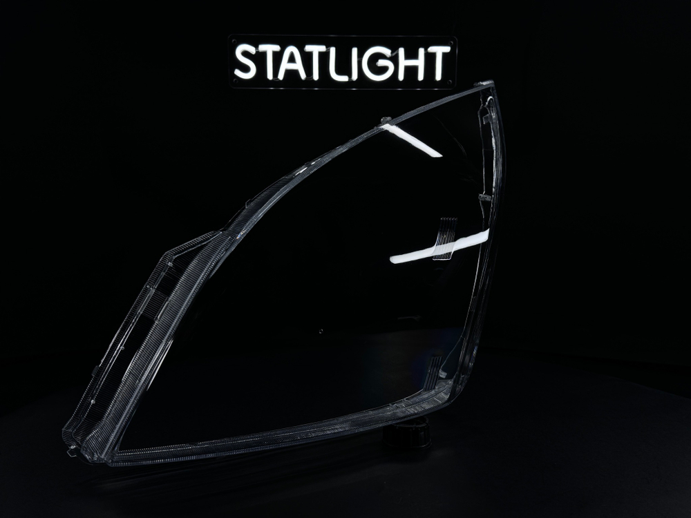 Левое стекло фары Toyota Prado 120 2003-2008