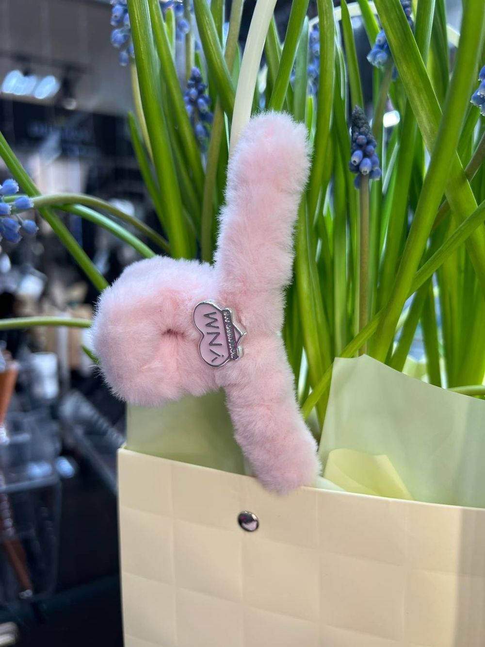 YNM Пушистый розовый краб для волос «Сладкая вата» Cotton Candy Hair Clip