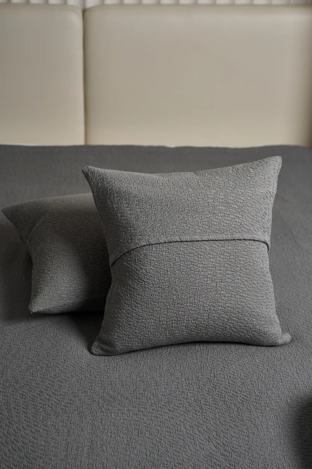 Покрывало Luxberry Лунная жемчужина Серый/люрекс