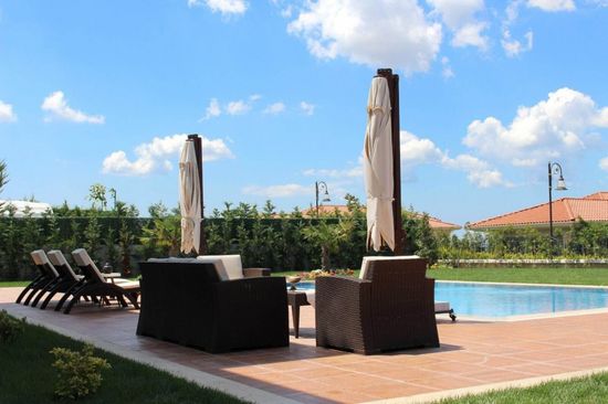 Зонт профессиональный Banana Plus Dickson 3000х4000 бежевый Турция