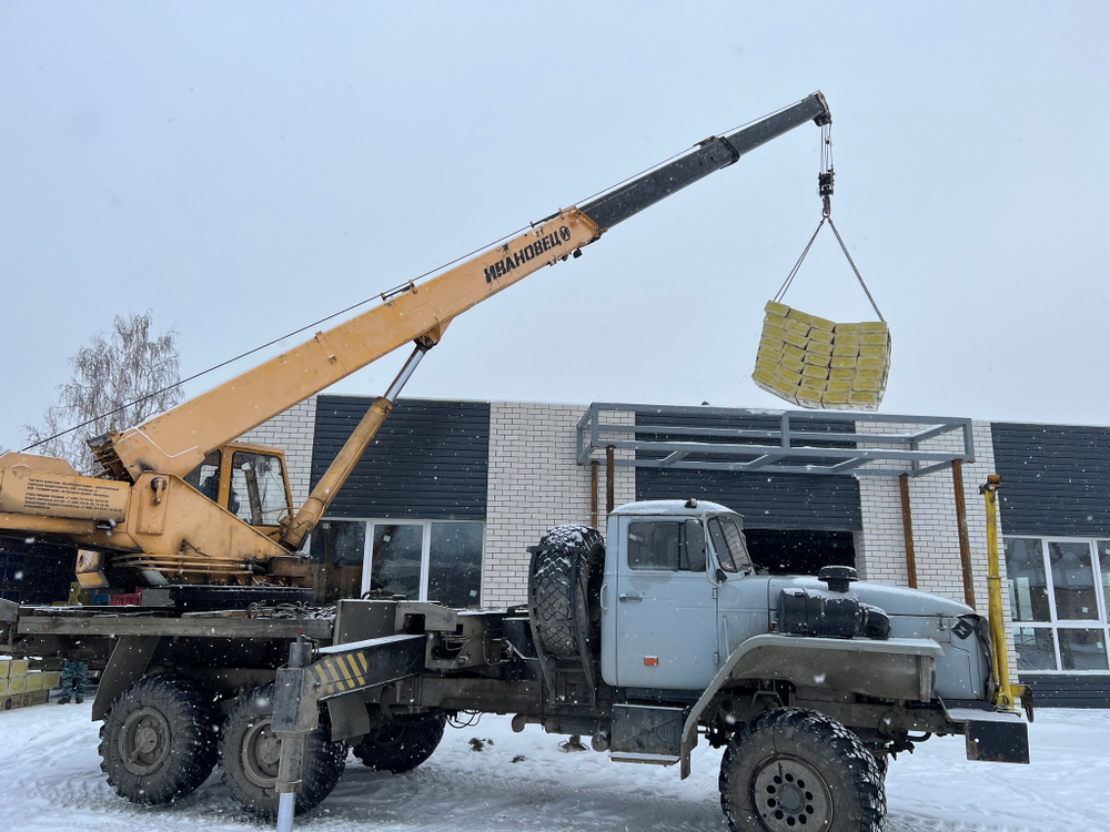 Поставка и монтаж плоской кровли из ПВХ мембраны (Система ТН СМАРТ) Магазин п. Бобровский