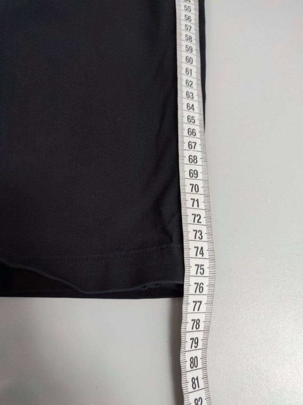 Брюки лаконичные 44 размер