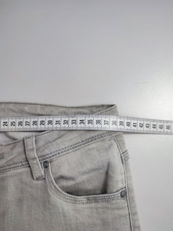 Джинсы Kira Plastinina светлые 44 размер