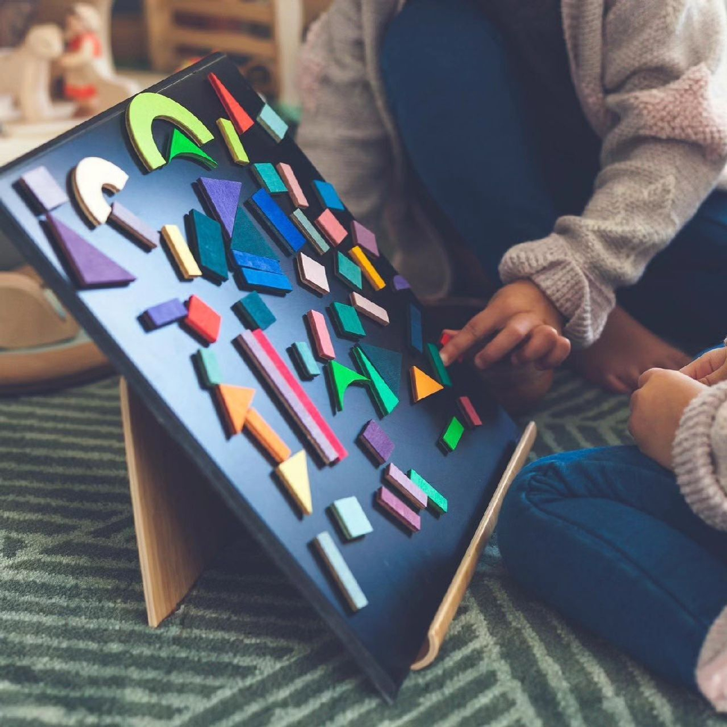 Три основных правила при игре в магнитную мозаику.