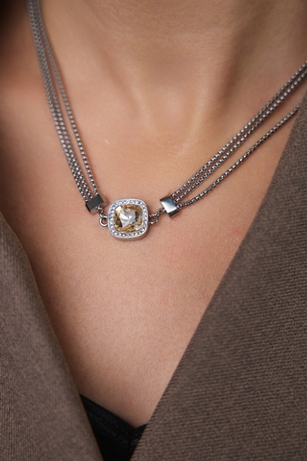 EL SSN3039 Колье