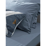 Набор из двух наволочек из сатина джинсово-синего цвета с брашинг-эффектом из коллекции essential, 70х70 см