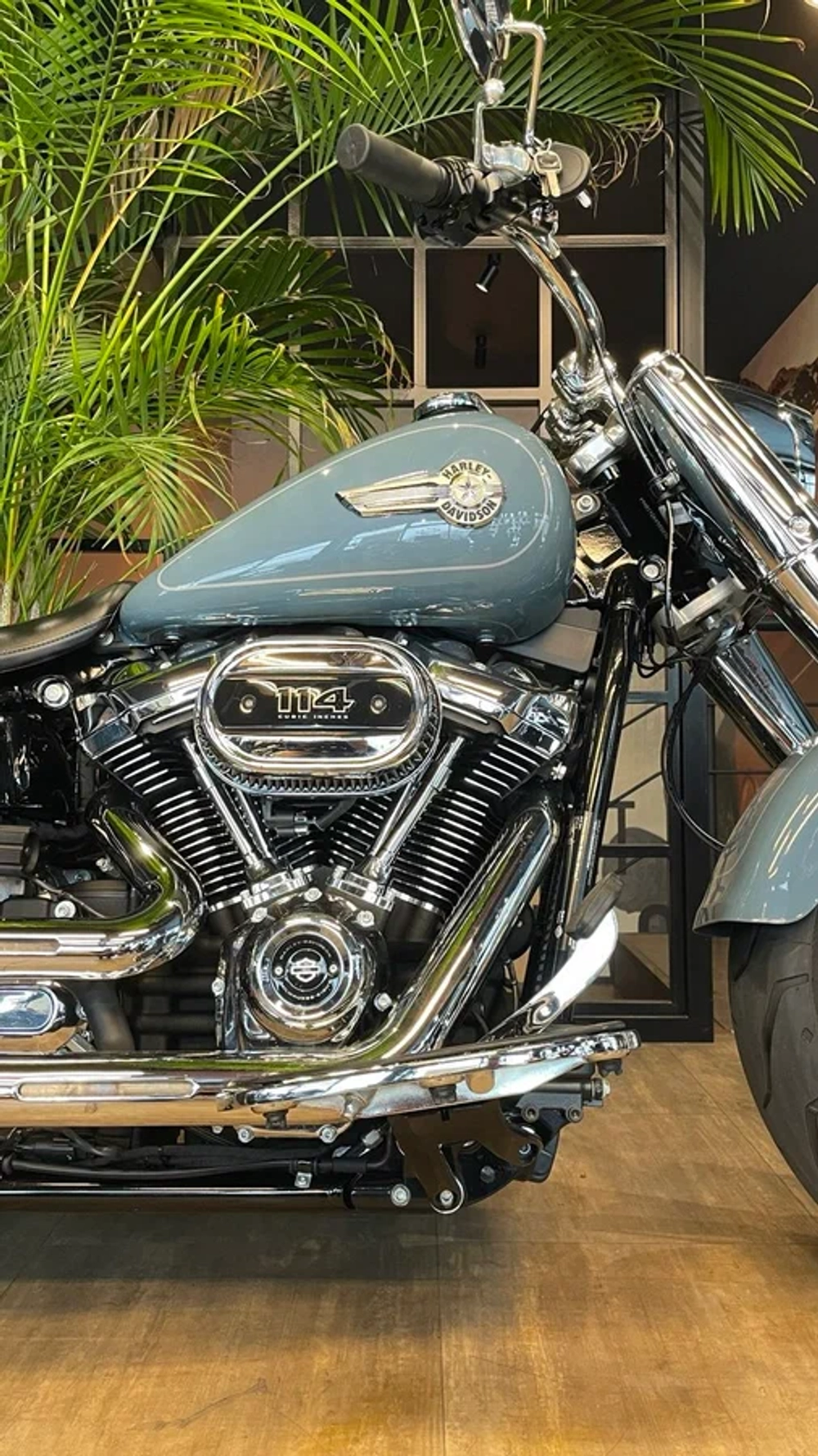 Harley-Davidson Fat Boy, 2024 SHARKSKIN BLUE