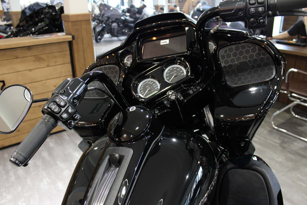 Мотоцикл Harley-Davidson Road Glide Limited 114 (BLACK) с НДС