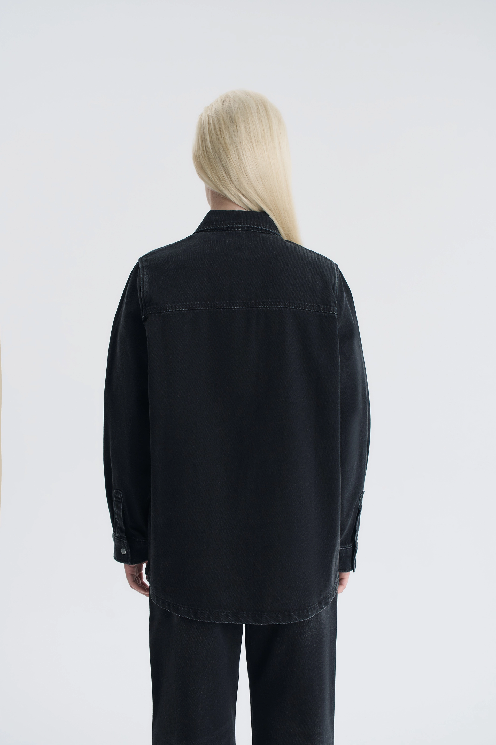 Джинсовая рубашка