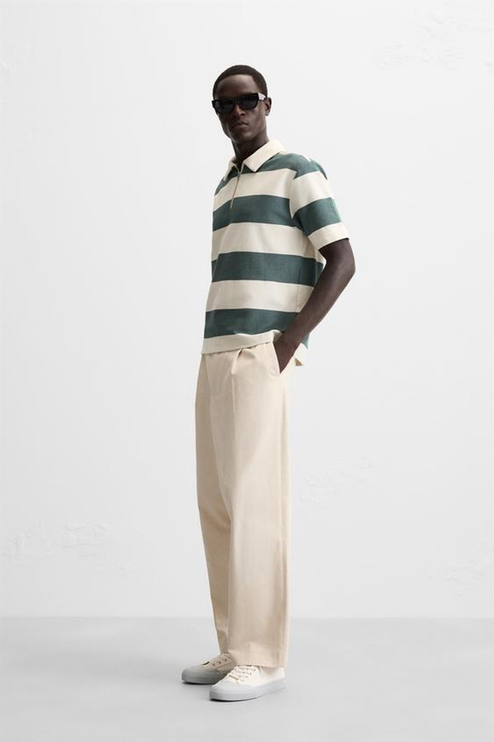 ZARA ПОЛО С РЕЛЬЕФНЫМ УЗОРОМ И ЗАСТЕЖКОЙ-МОЛНИЕЙ, ЗЕЛЕНЫЙ/ЭКРЮ