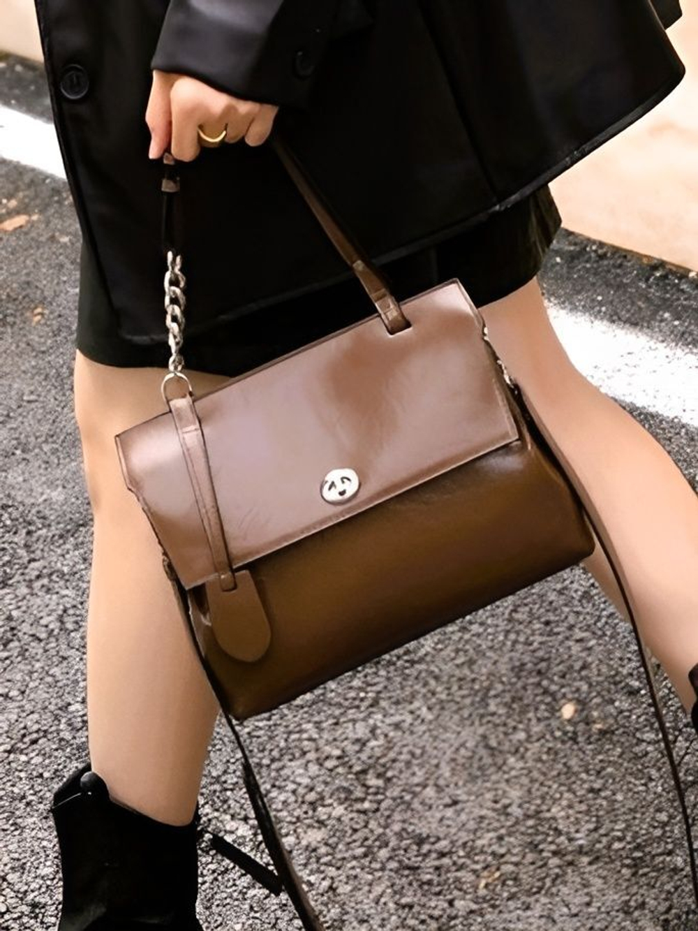 женская сумка на плечо из натуральной кожи