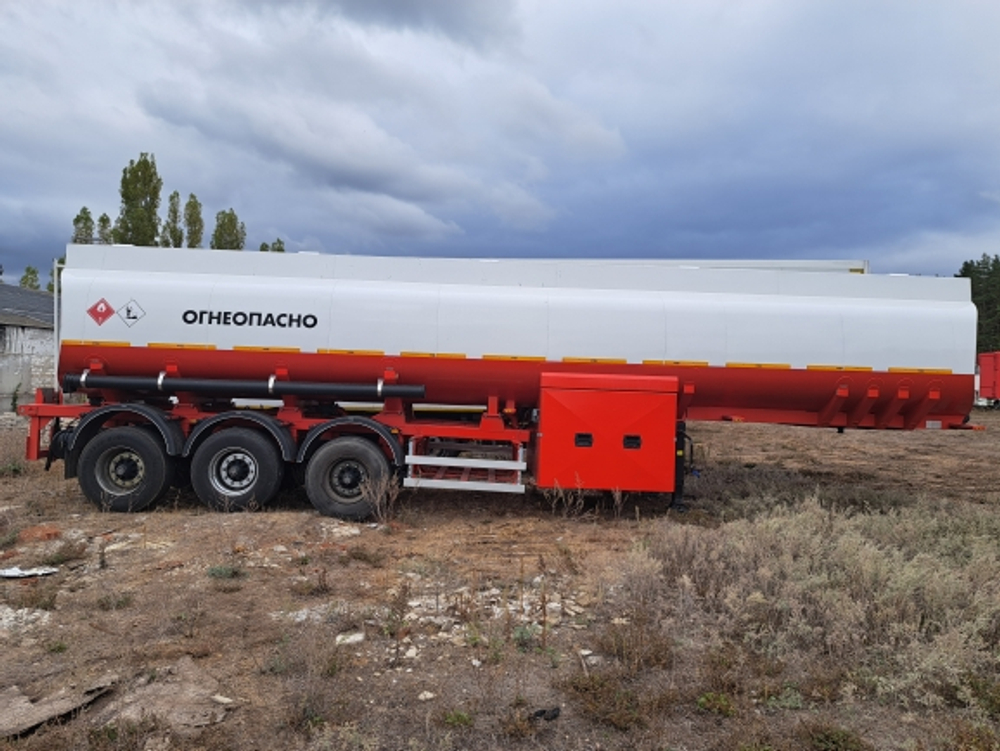 Компания автоприцепов 9639* Полуприцеп цистерна 9639T