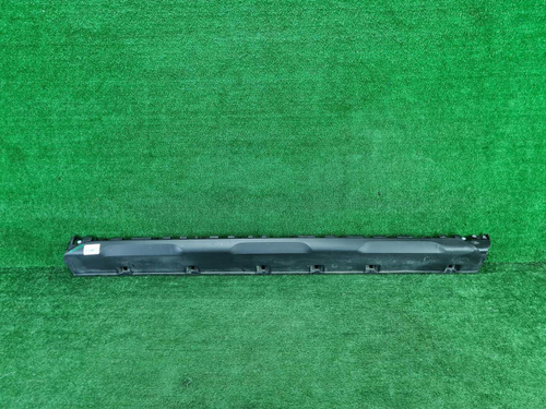 Накладка порога правая Renault Duster 2 (2020-н.в.)