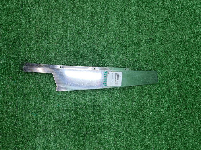 Молдинг двери левый Mercedes S W222 (2013-2020)