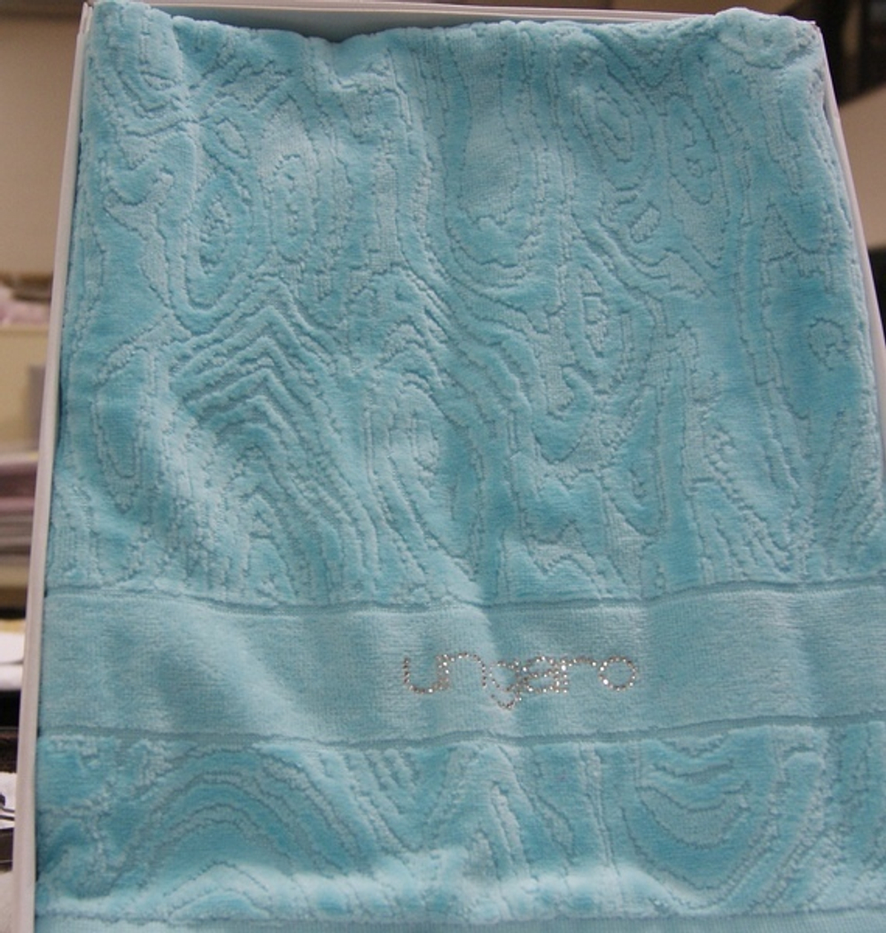 Набор полотенец 2 шт Emanuel Ungaro Diamante со стразами Swarovcki кремовый