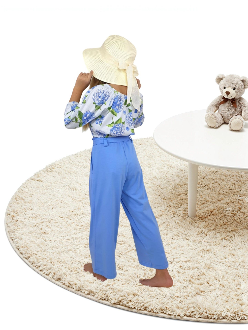 02-95-5 Комплект для девочки (футболка и брюки)