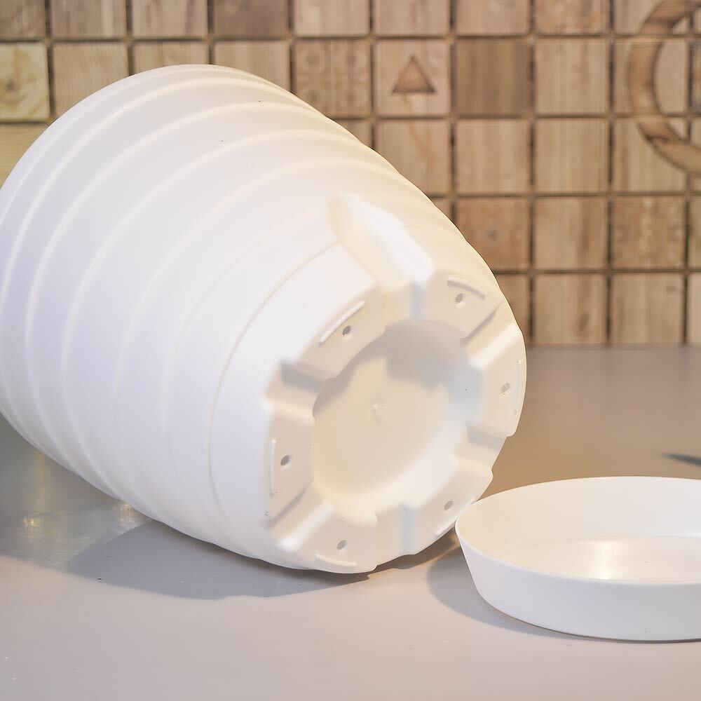 Горшок цветочный Бриз 2,7л, белый