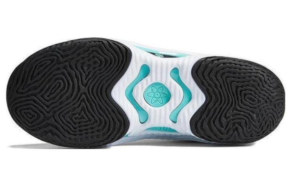 Кроссовки Nike Cosmic Unity 3