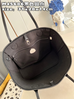 Louis Vuitton Neverfull MM