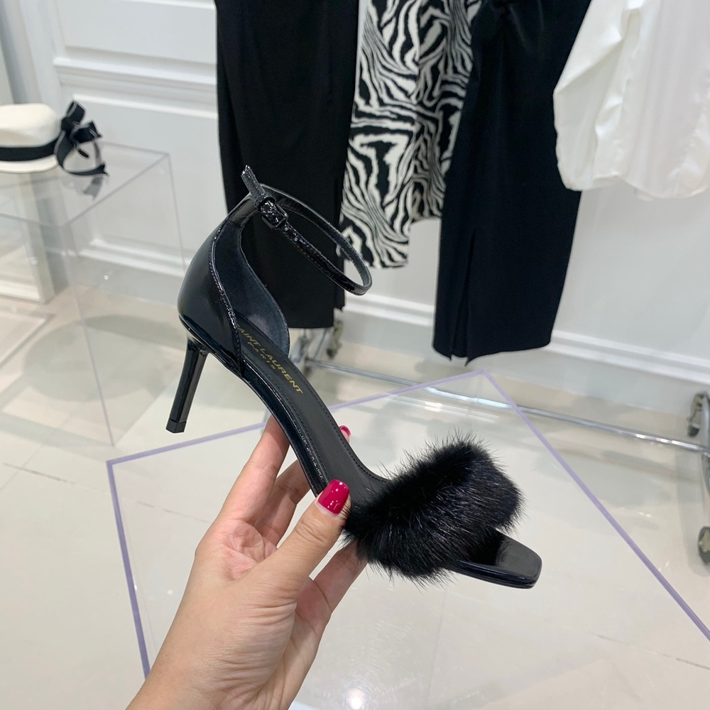 Saint Laurent Pumps