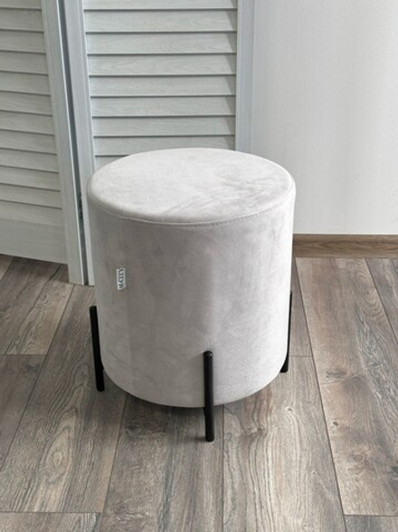 Пуф для гостиной ФЕЛИКС круглый светло-серый BM-4, велюр / черный каркас М-City