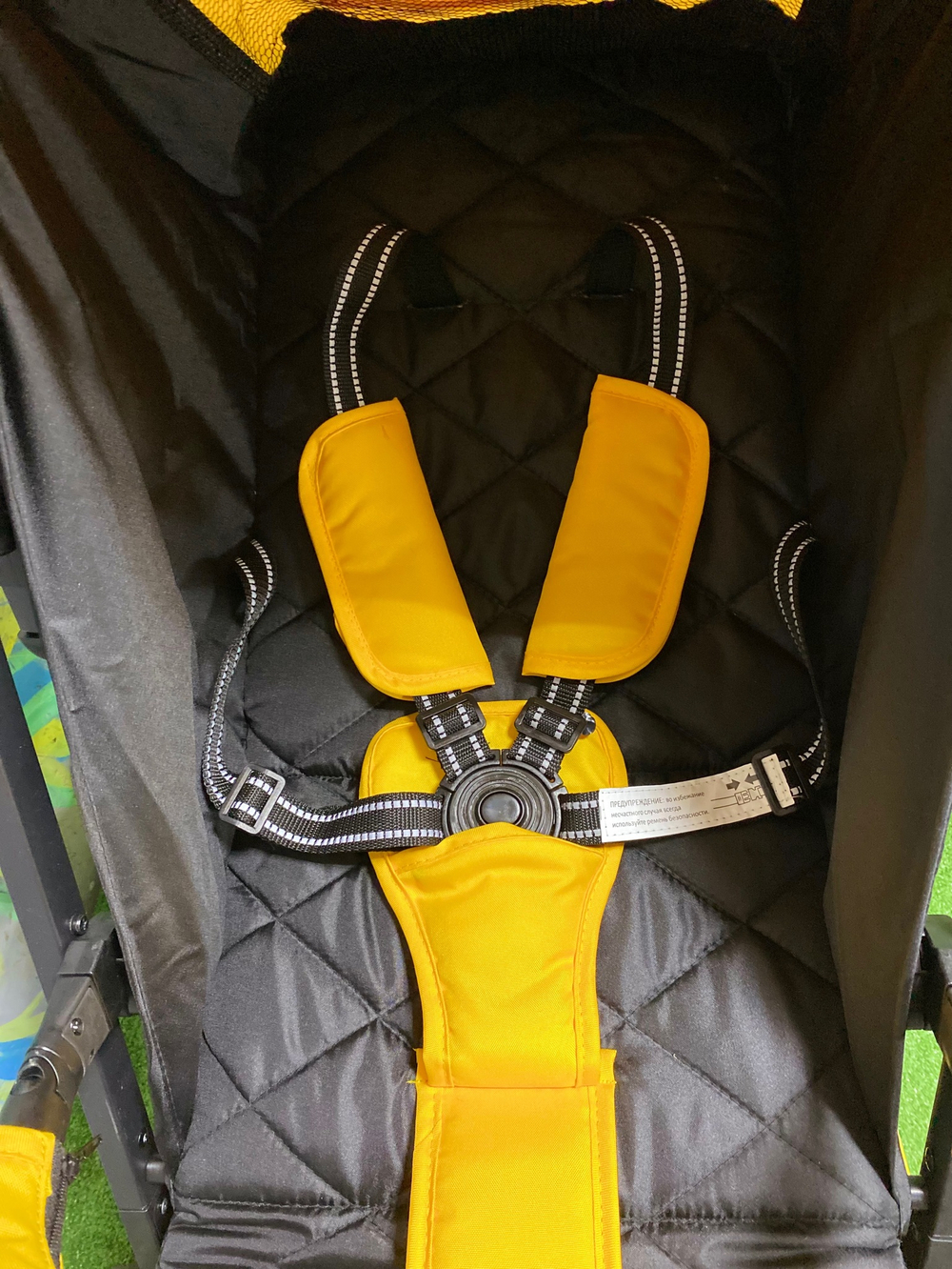 Коляска детская прогулочная Costa Tracy (Vibrant yellow/ярко-жёлтый) Артикул: T-02