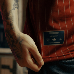 Арсенал / Adidas ICONS