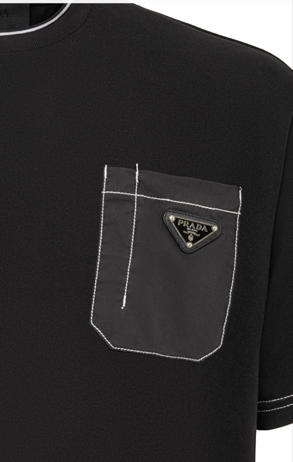 Футболка Prada